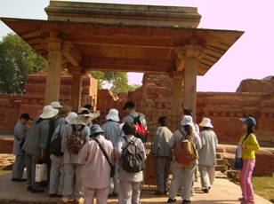 Y:\20 Ƭ--ӡȫ\07 ת--¹ҰԷ ӭ  ɮԺ\ż 200611\PIC00175.JPG