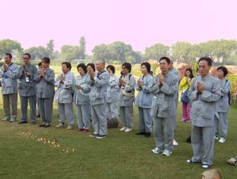 Y:\20 Ƭ--ӡȫ\07 ת--¹ҰԷ ӭ  ɮԺ\ż 200611\PIC00151.JPG